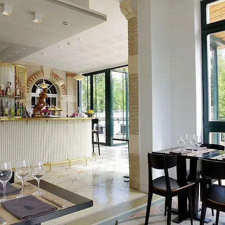 Mirasol 호텔 몽트드마르장