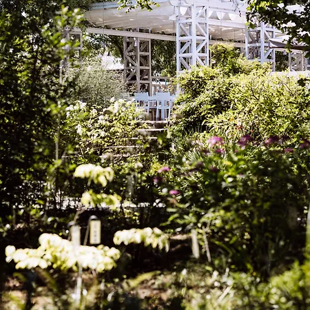 Mirasol 4* 몽트드마르장