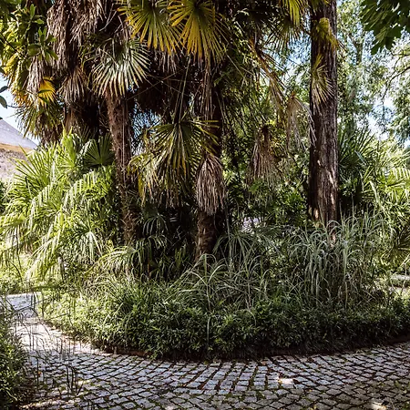 Отель Mirasol Мон-де-Марсан